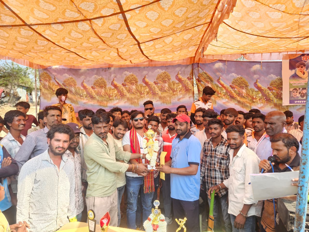 झोपाली में ग्रामीण क्रिकेट का महाकुंभ सम्पन्न: जयस 11 कुंदामाल बनी चैंपियन, राहुल सोलंकी ने किया सम्मान..